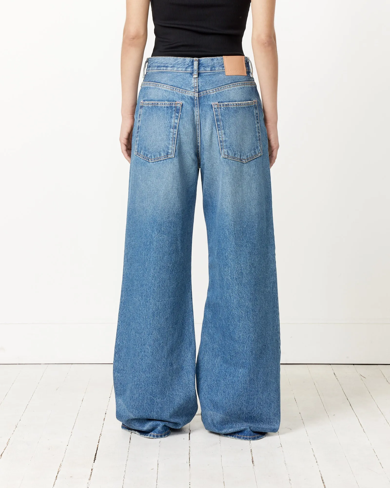 2022 Vintage Jean