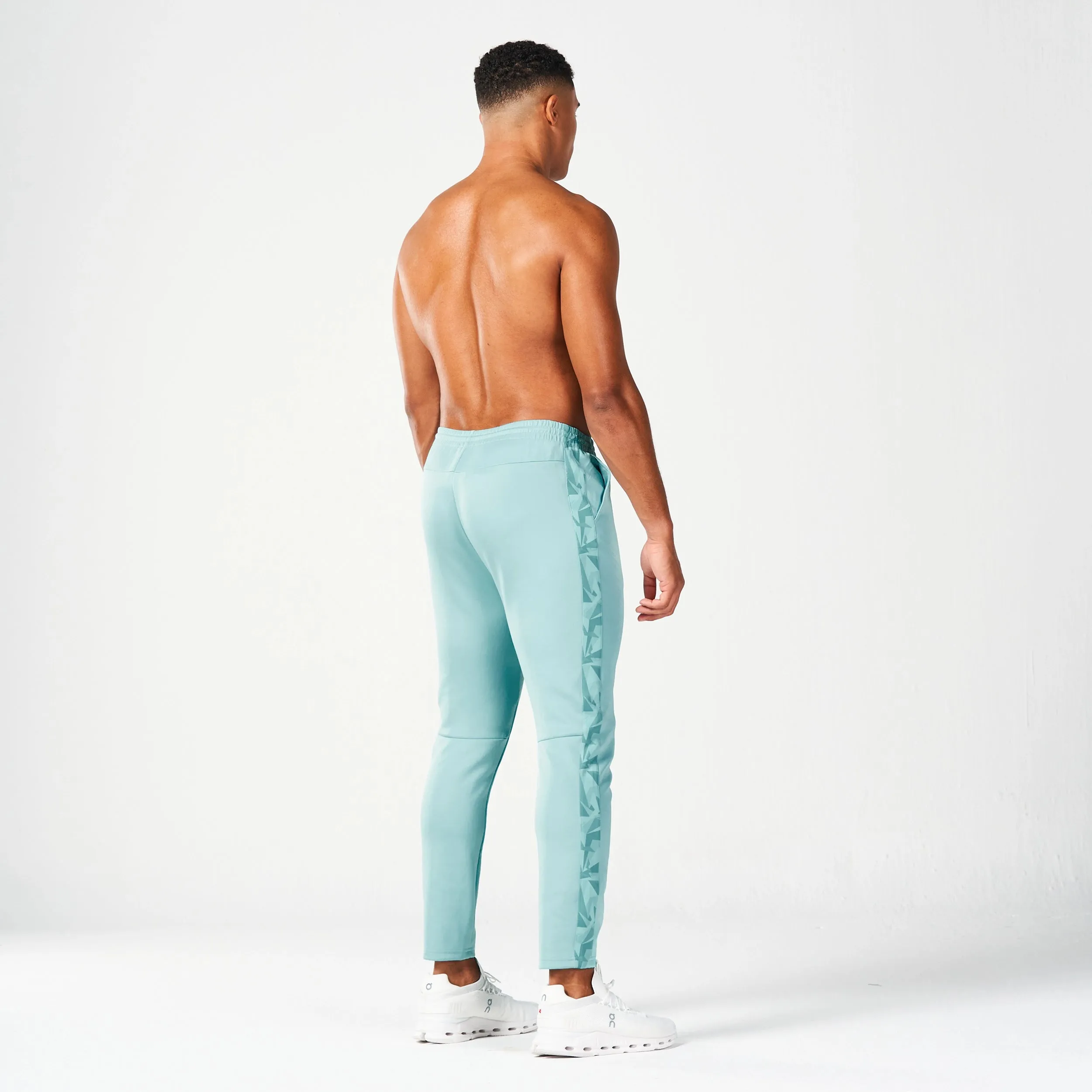 Active Tapered Pants - Canal Blue