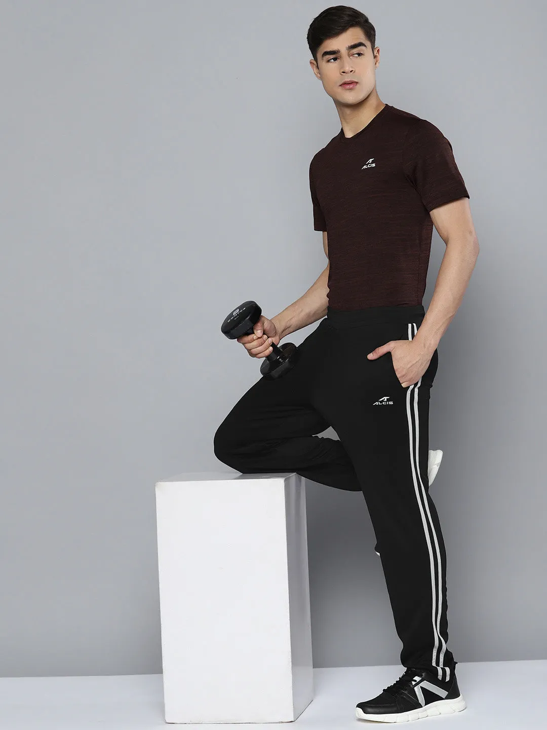 Alcis Men Black Solid Track Pants