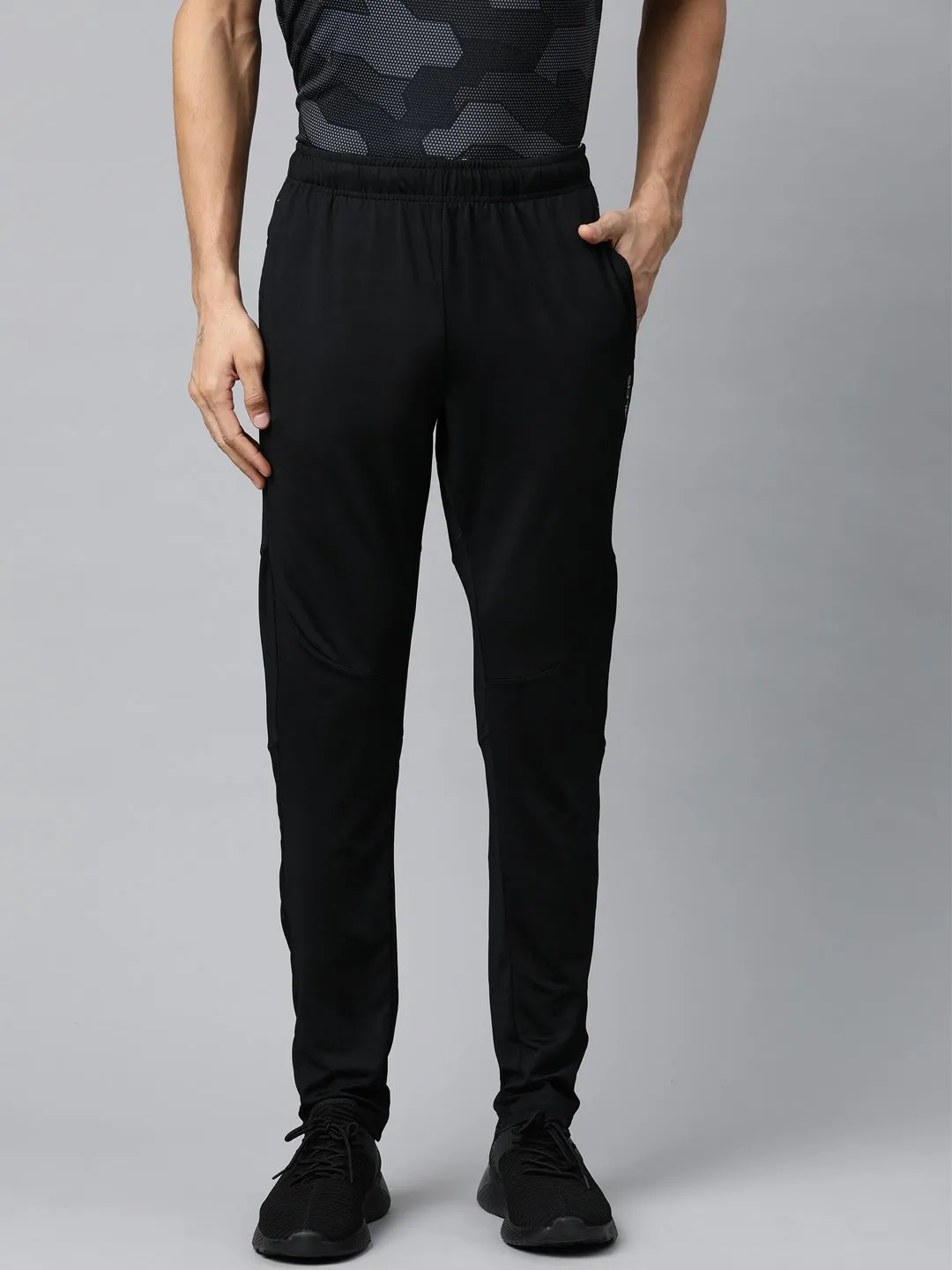 Alcis Men Black Solid Track Pants