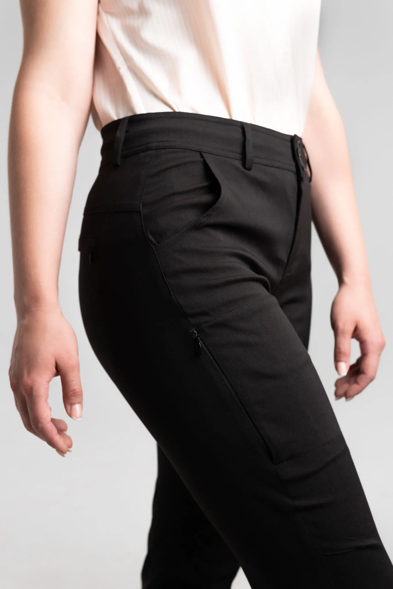 CLEARANCE: Women's V1 "Explorer" Summer Pants