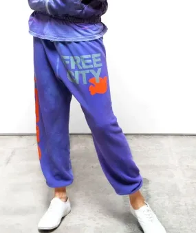 FREECITY Women Superfluff Lets Go OG Sweatpants Glow Purple