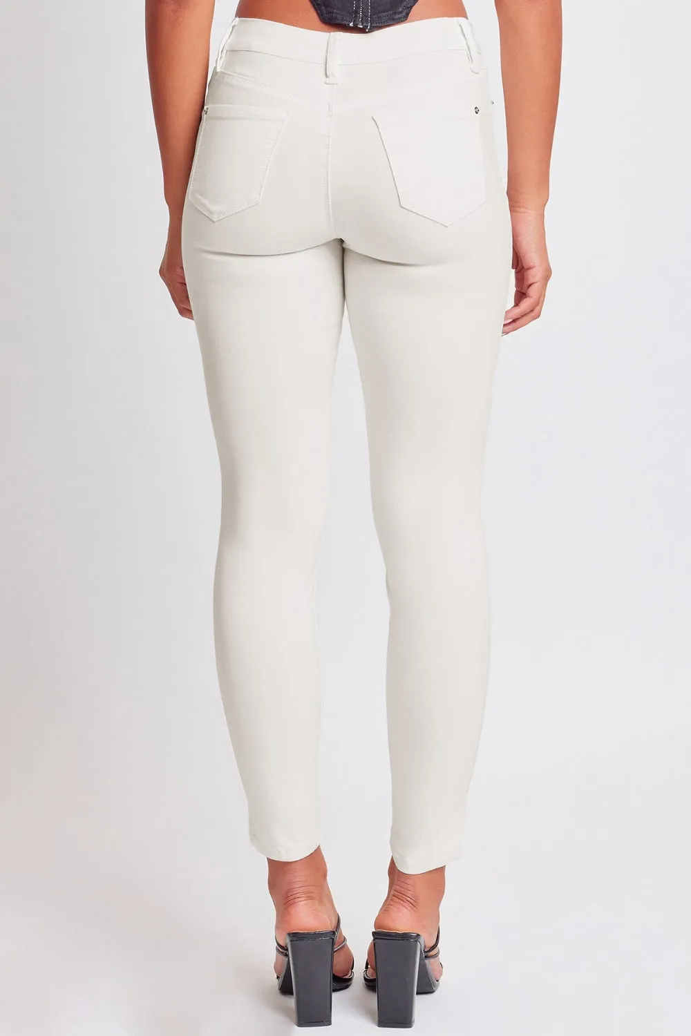 Hyper Stretch Mid-Rise Skinny Jeans Vanilla Cream