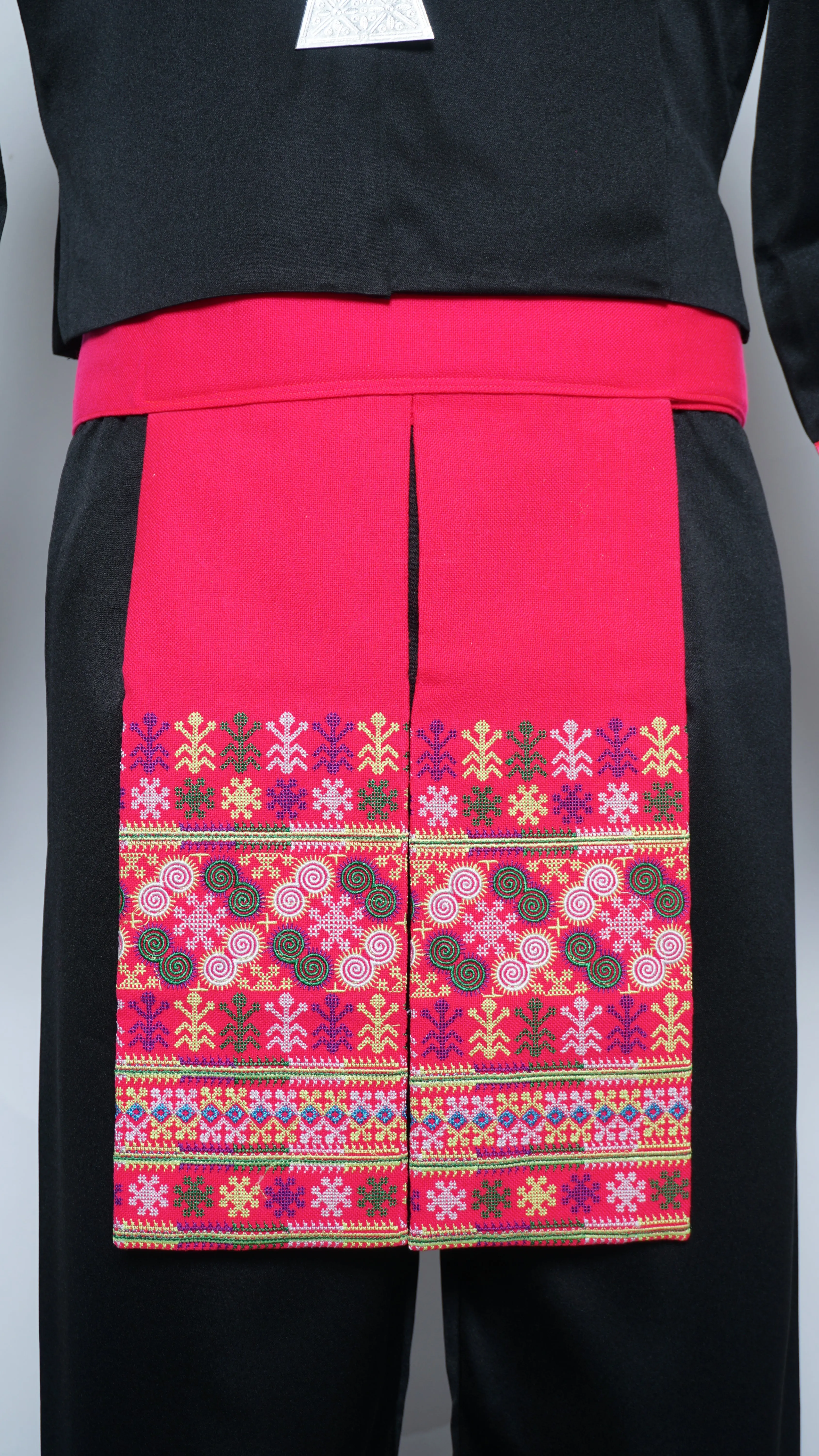 Men Hmong Txaij Set-Pink Trim