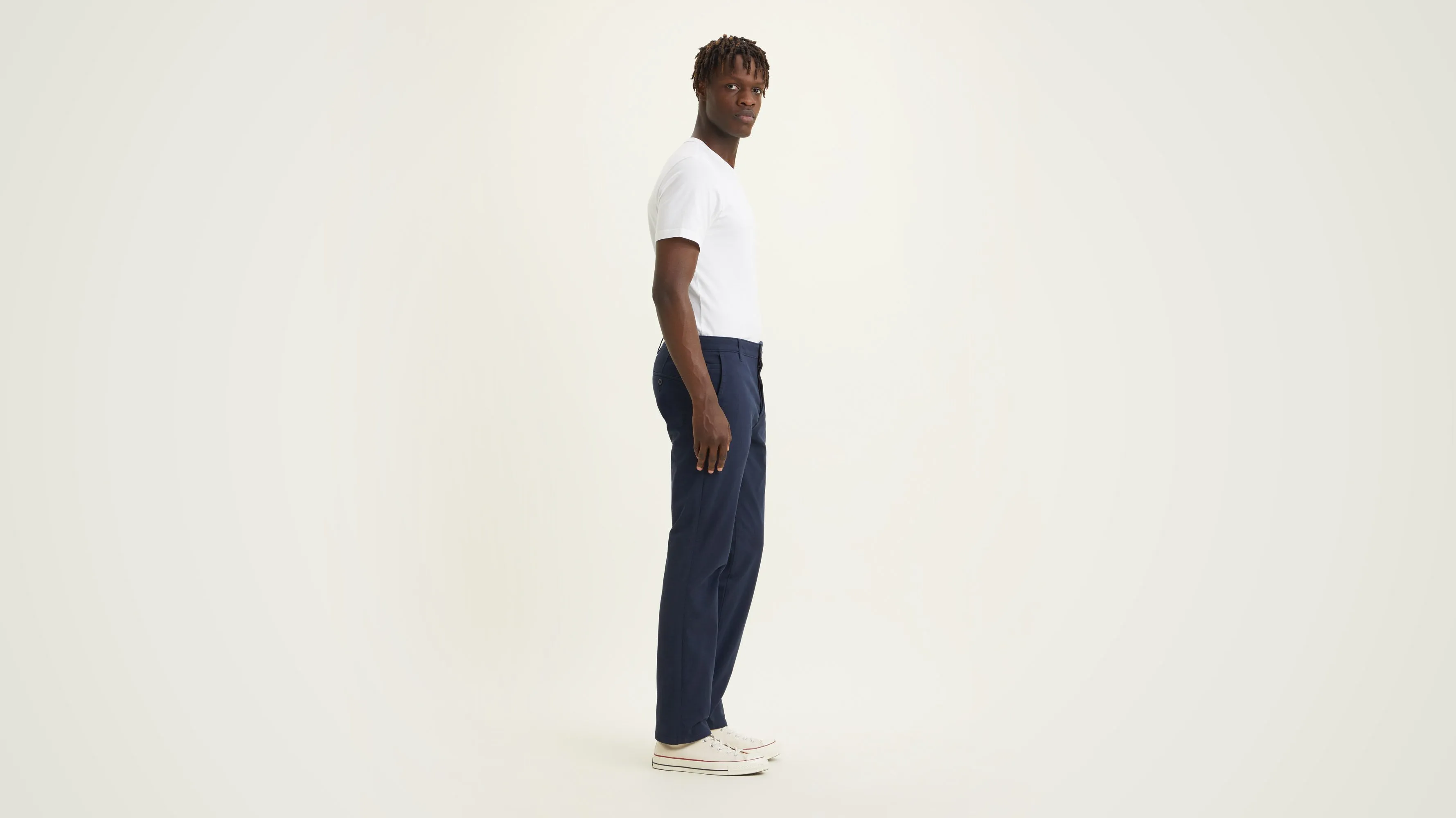 Men's Slim Fit Supreme Flex Alpha Khaki Pants