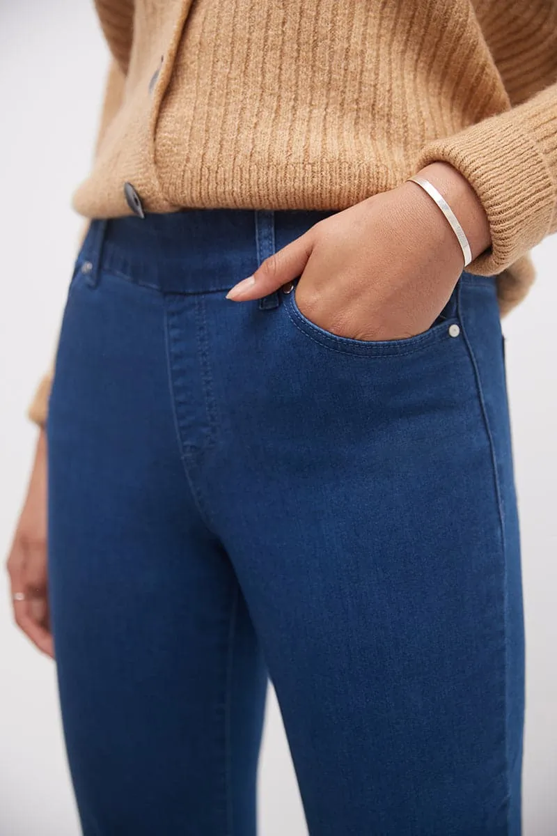 Pull-on Bootcut Jeans with real pockets