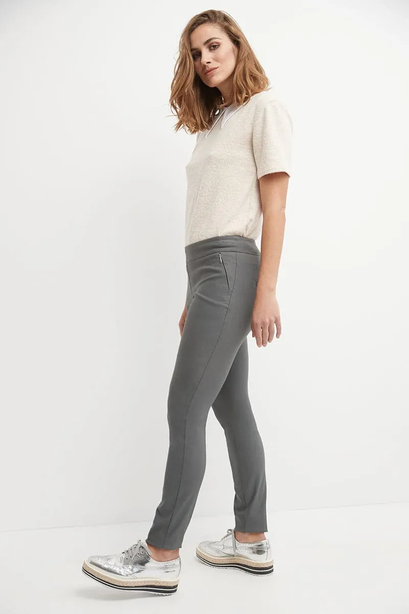 Pull-on skinny pants