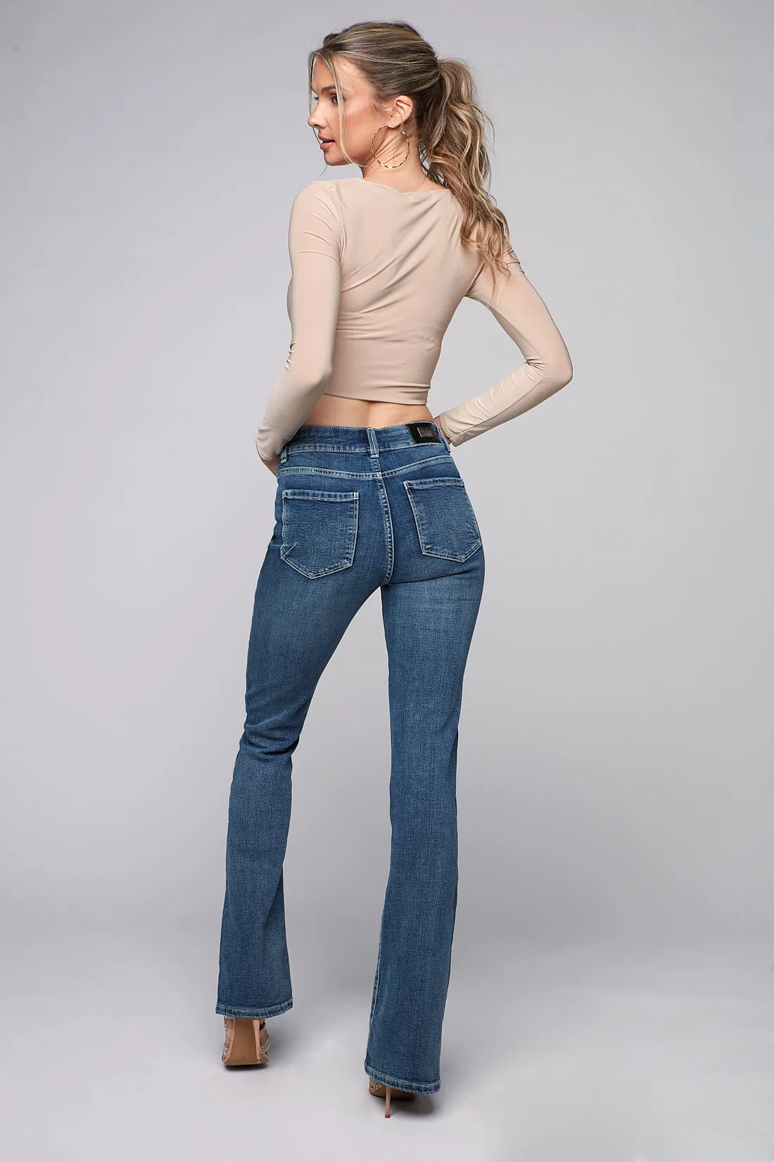 STEVIE - High Rise Flare Leg Jeans - Vintage Light Blue Wash