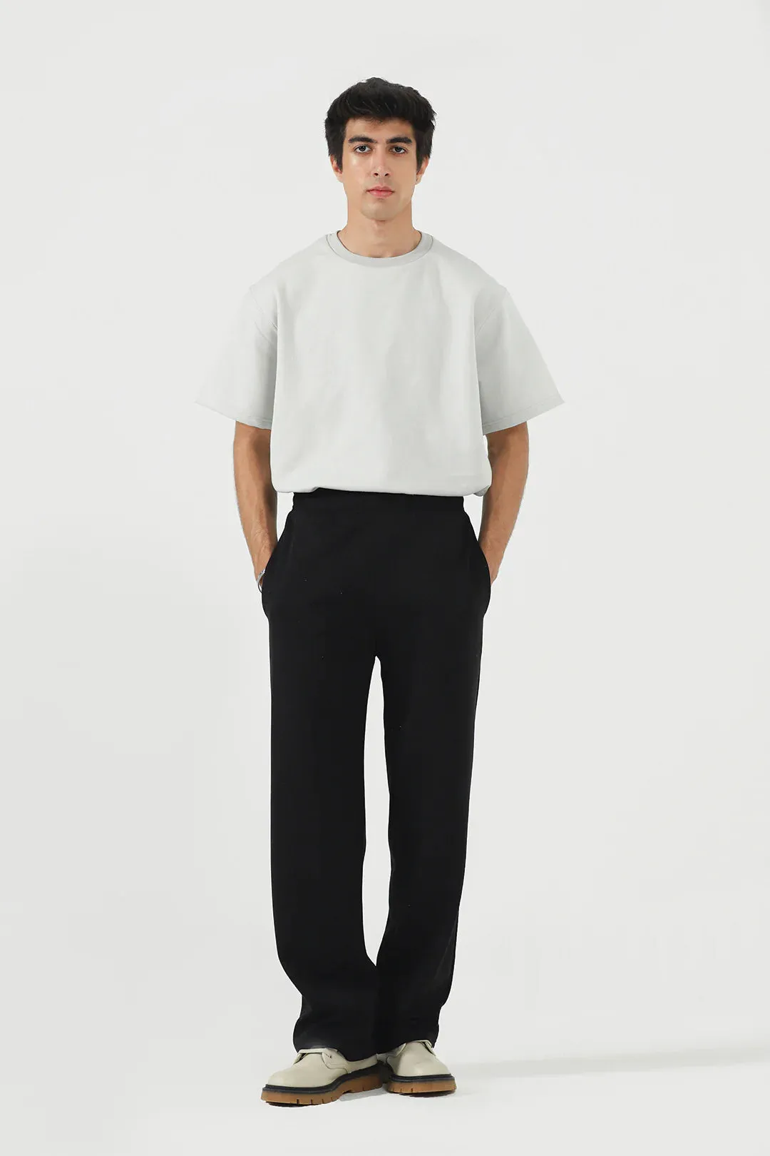 STRAIGHT LEG PANT